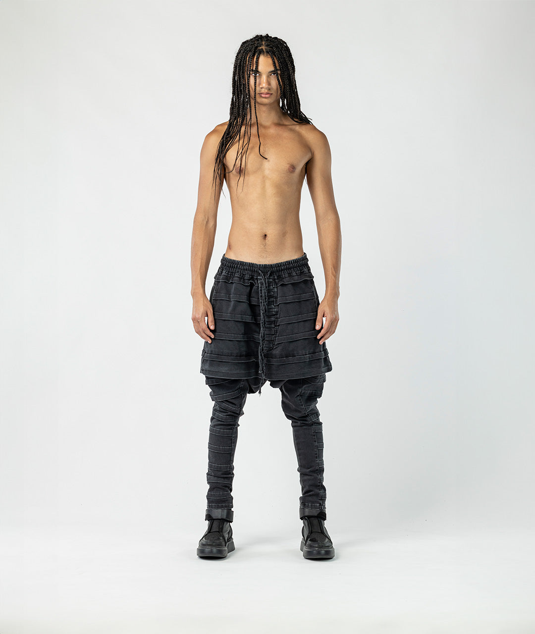 Low-Rise Men's Trousers